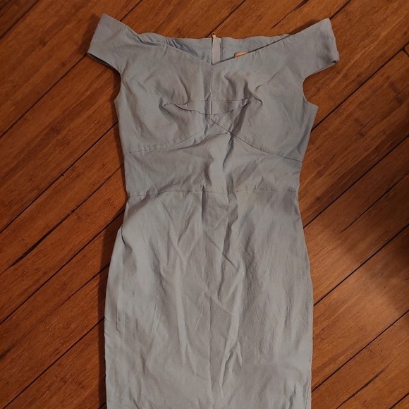 Small off shoulder light blue pinup dress by Belle Poque - Picture 4 of 5